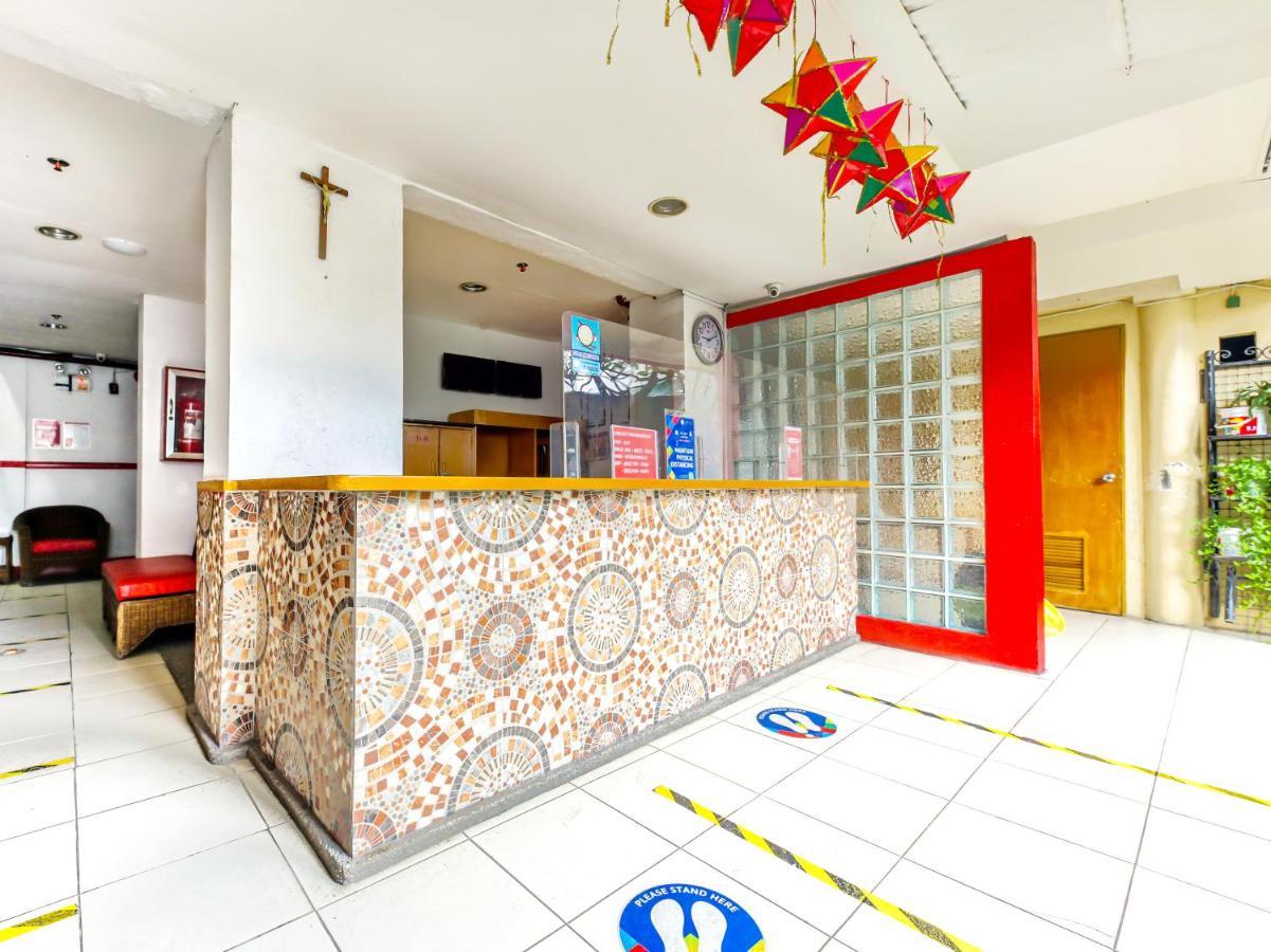 Oyo 842 City Smiles Apartelle San Juan  Exterior foto